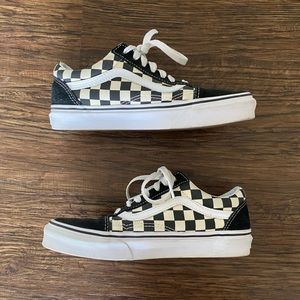 Checkered Old Skool Vans